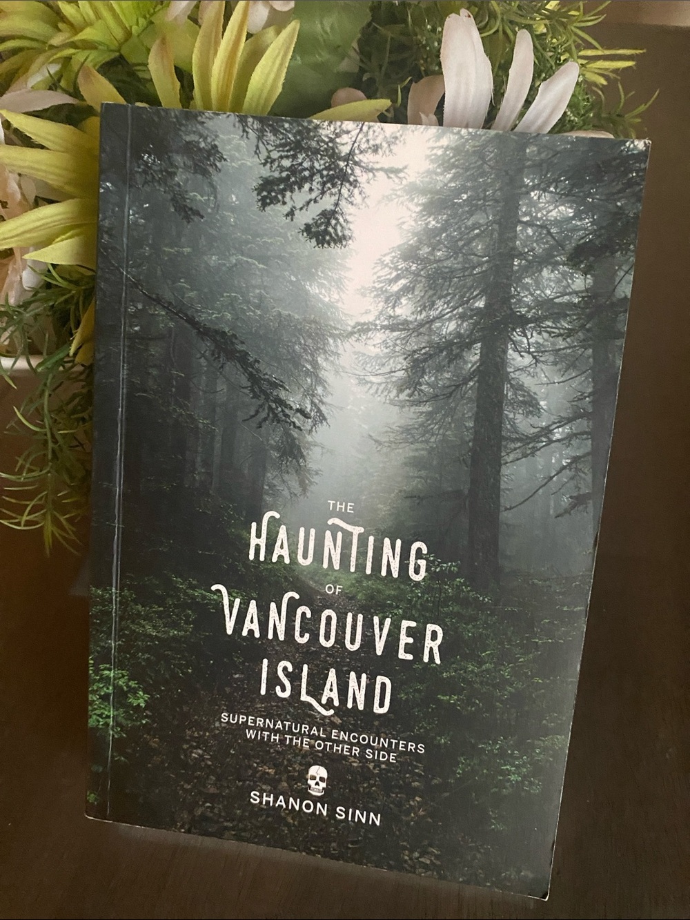 Shanon Sinn The Haunting of Vancouver Island Book true stories Canada